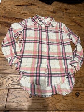 Audrey Parks for Franchesca Juniors Pink Plaid Frayed-Hem Button-Down Shirt
